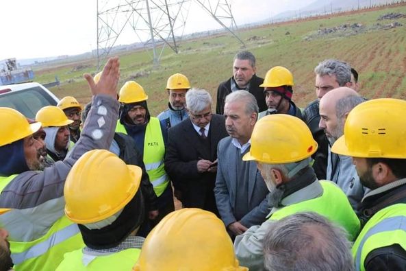 وزير الكهرباء يتفقد أعمال الصيانة في محطة تحويل دير علي 
